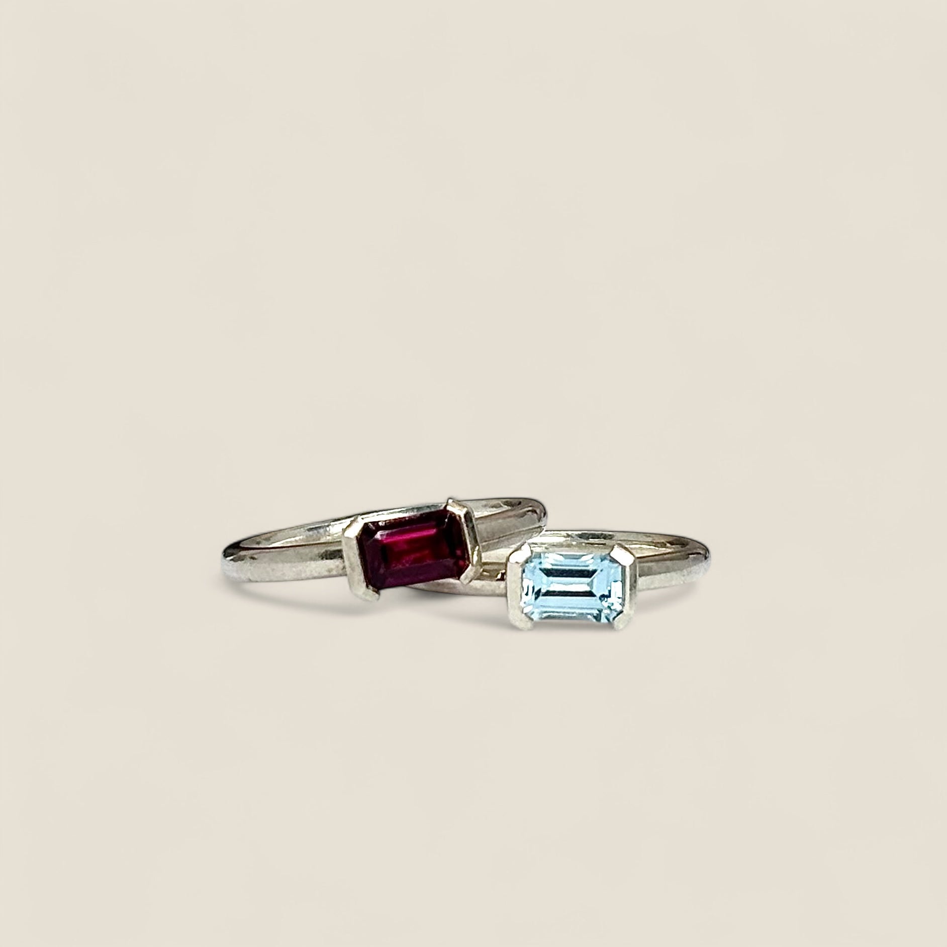 NATURA End Set Ring