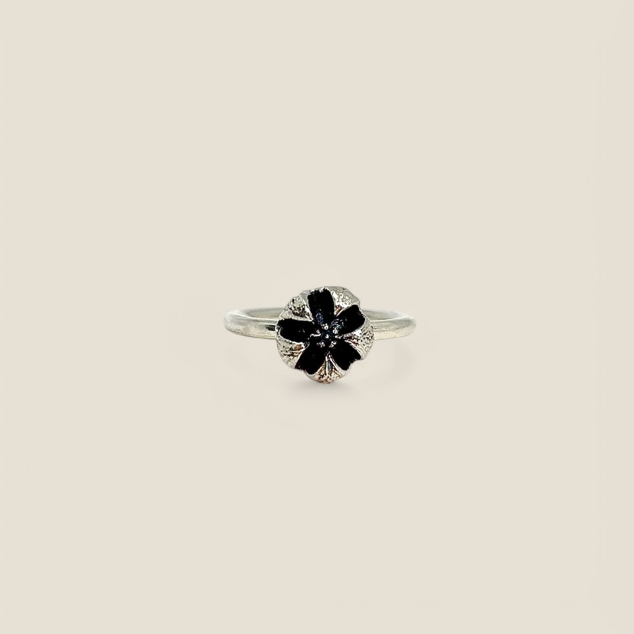 Natura Tea Tree Pod Ring
