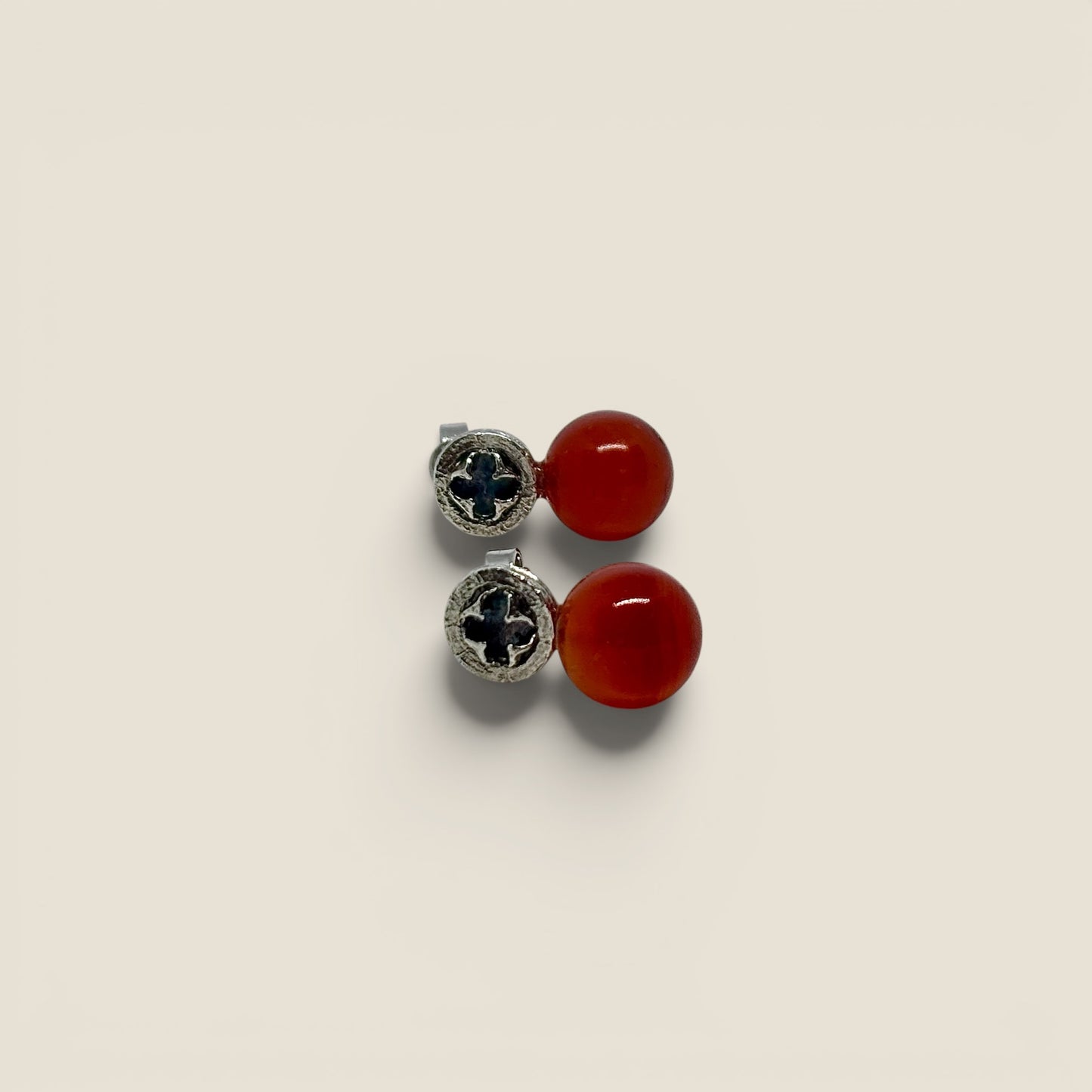 Native Gumnut Stud Drops