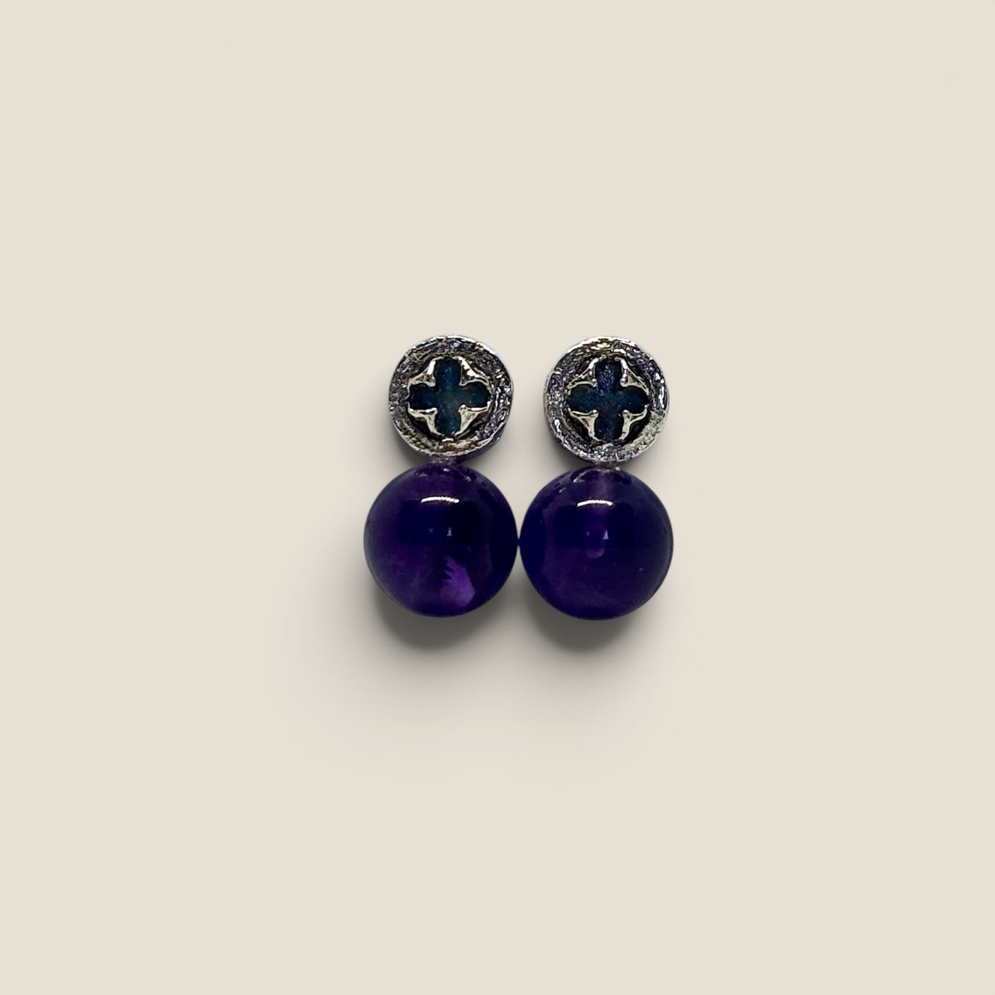 Native Gumnut Stud Drops