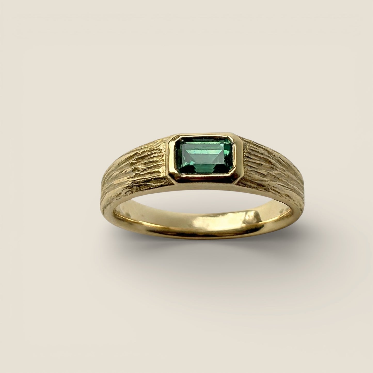 Parti Sapphire Signet Ring