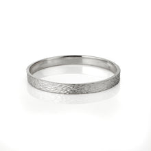Load image into Gallery viewer, Eucalyptus polished silver bangle