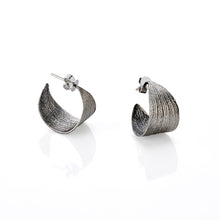Load image into Gallery viewer, Melaleuca silver hoop earrings